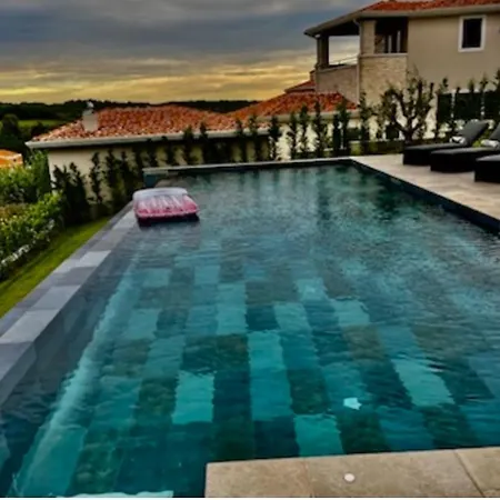 Luxury Luna In Vizinada Naehe Vila Porec