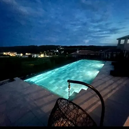 Luxury Luna In Vizinada Naehe Poreč