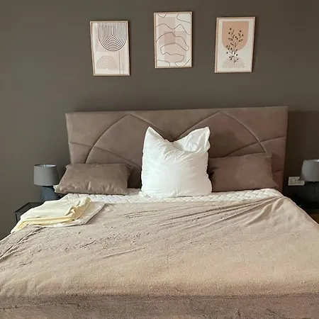 Luxury Luna In Vizinada Naehe
